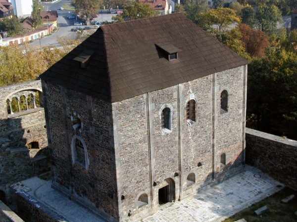 kaple - pohled z Černé věže